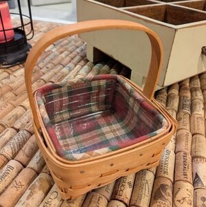 Longaberger 2003 Tarragon booking basket with liner & protector